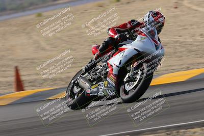 media/Nov-05-2022-SoCal Trackdays (Sat) [[f8d9b725ab]]/Turns 9 and 8 (1050am/